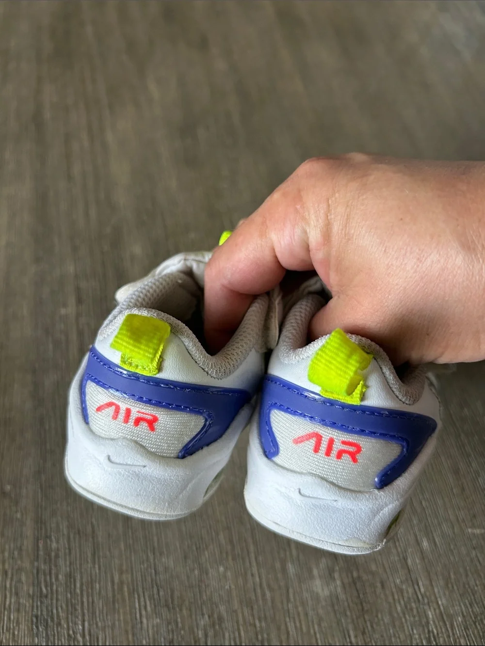 Ds 2021 Nike Air Max Bolt (Tde) White Indigo Burst TdToddler SZ. 3.5, Like New
